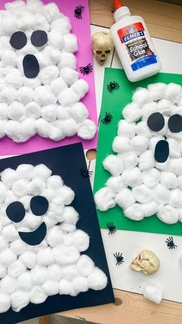 25 Halloween Bastelideen, um dein Zuhause gruselig zu gestalten, ohne das Budget zu sprengen.