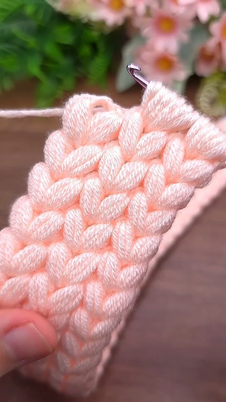 Befriedigendes Pfirsichpuff-Bandana-Muster 🧶